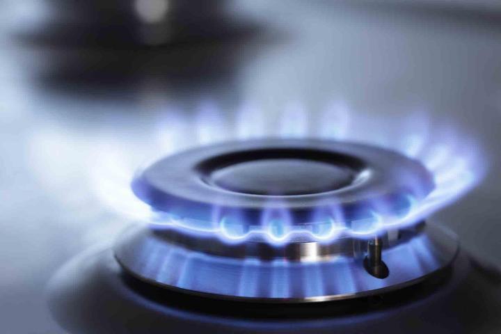 <p>Quels sont les risques et les mesures de sécurité à connaître avec le gaz naturel ? Montréal et les environs</p>